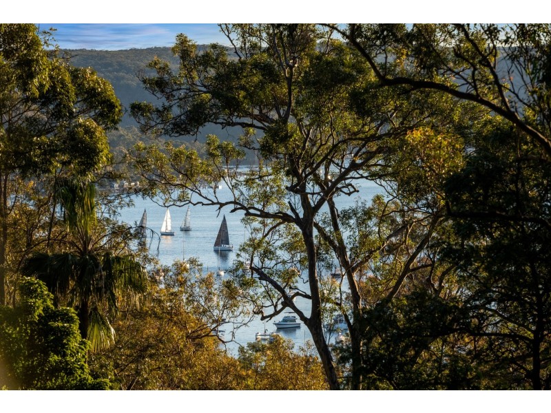 33 Hilltop Road, Avalon Beach NSW 2107