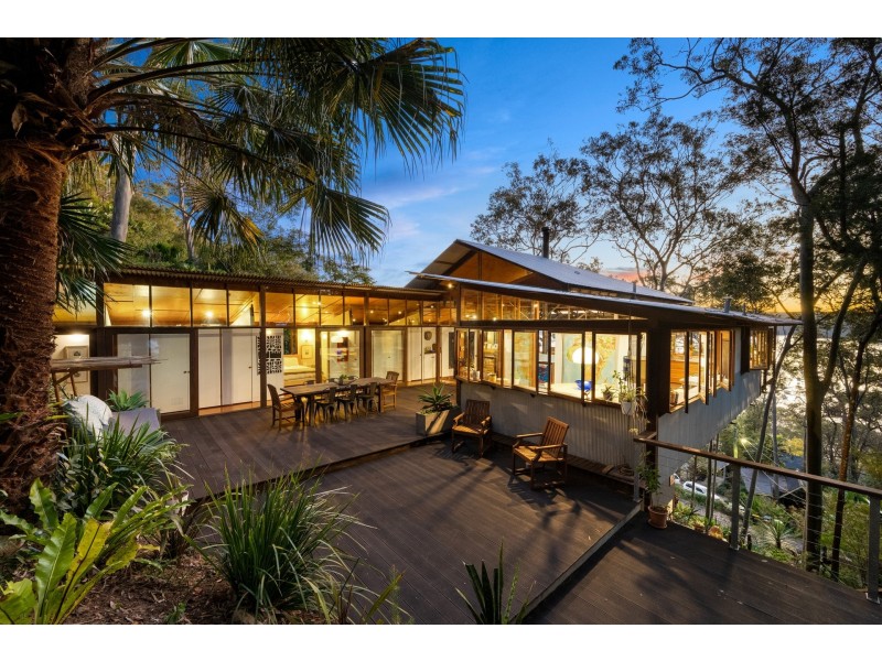 33 Hilltop Road, Avalon Beach NSW 2107