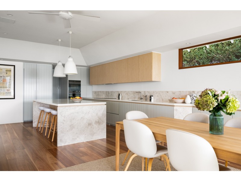 10 Delecta Avenue, Clareville NSW 2107