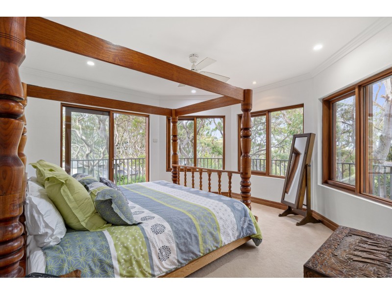 4 The Knoll, Avalon Beach NSW 2107