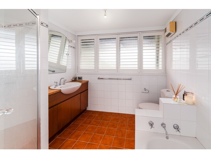 72 Wandeen Road, Clareville NSW 2107