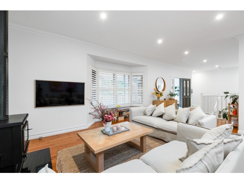 15A Dolphin Crescent, Avalon Beach NSW 2107