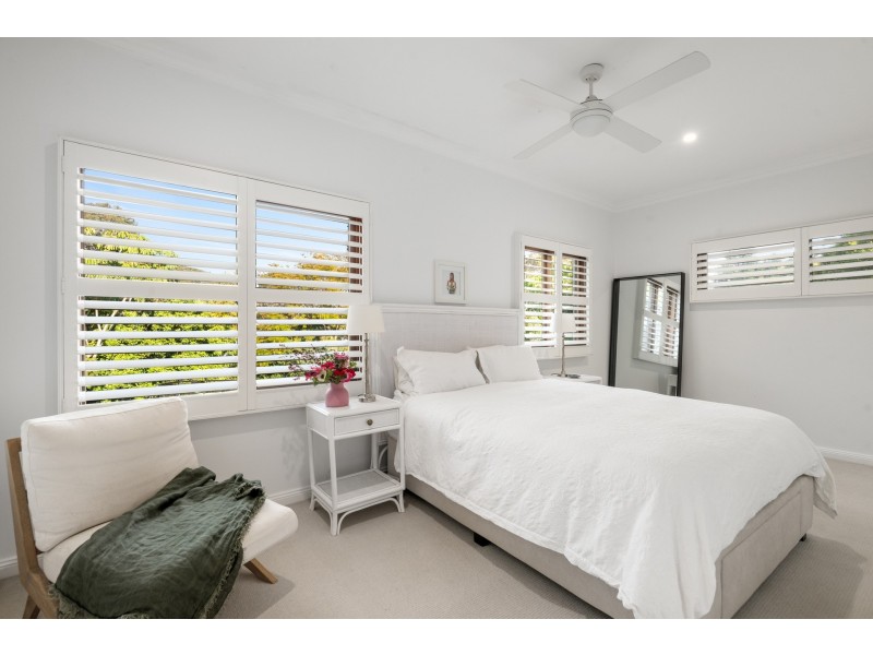 15A Dolphin Crescent, Avalon Beach NSW 2107