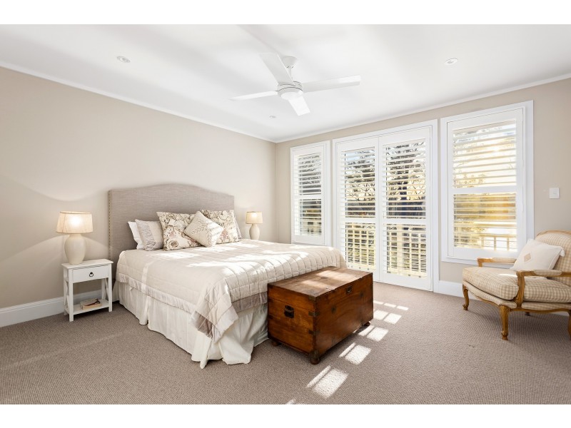 1 Paradise Avenue, Avalon Beach NSW 2107