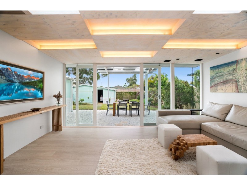 76 Karingi Street, Ettalong Beach NSW 2257