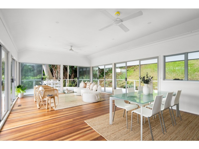 51 Dolphin Crescent, Avalon Beach NSW 2107