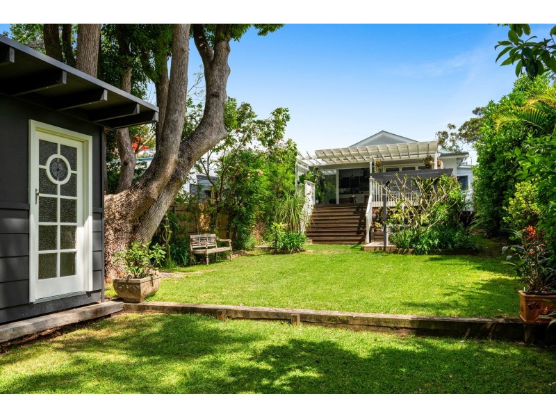 21 Elaine Avenue, Avalon Beach NSW 2107