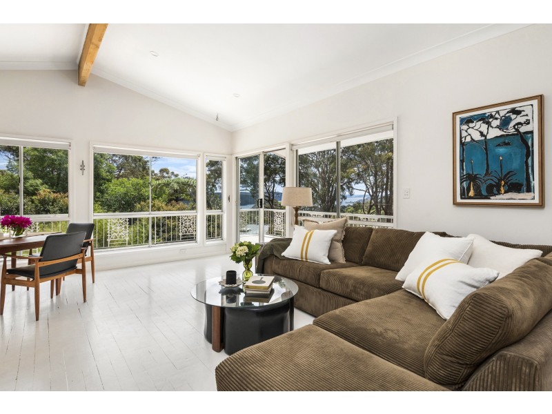 36 Loblay Crescent, Bilgola Plateau NSW 2107