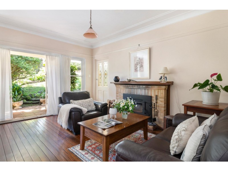 33 The Avenue, Newport NSW 2106