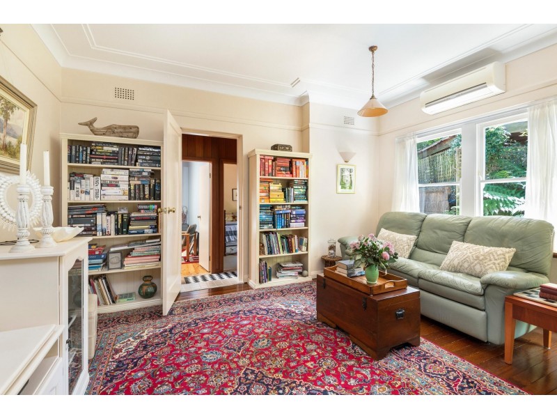 33 The Avenue, Newport NSW 2106