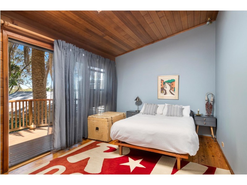 33 The Avenue, Newport NSW 2106