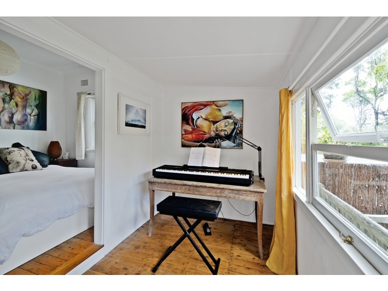 66 Whale Beach Road, Avalon Beach NSW 2107