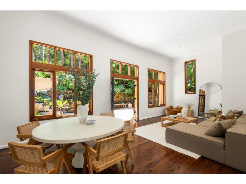 6 Burrendong Place, Avalon Beach NSW 2107
