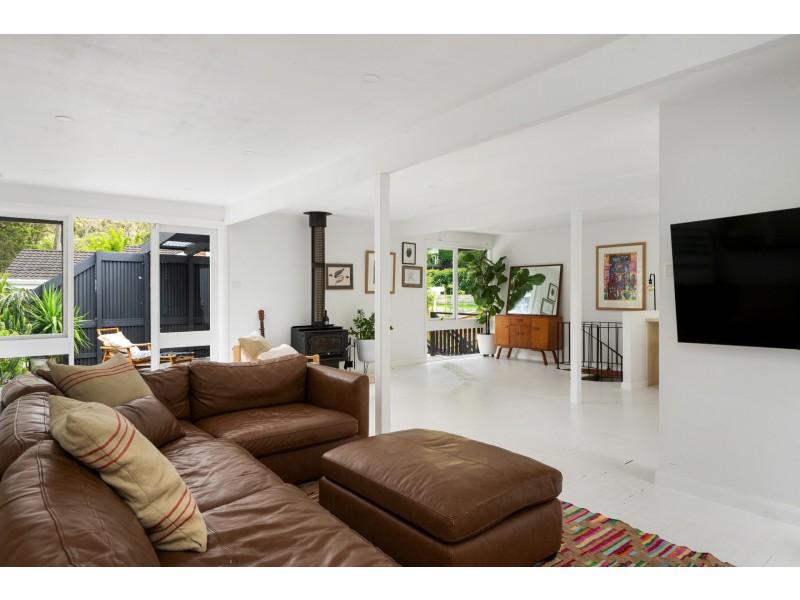 26 Dolphin Crescent, Avalon Beach NSW 2107