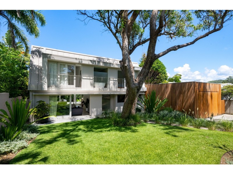 35 Bareena Road, Avalon Beach NSW 2107