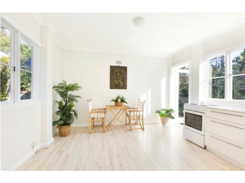 18a Alexander Road, Avalon Beach NSW 2107