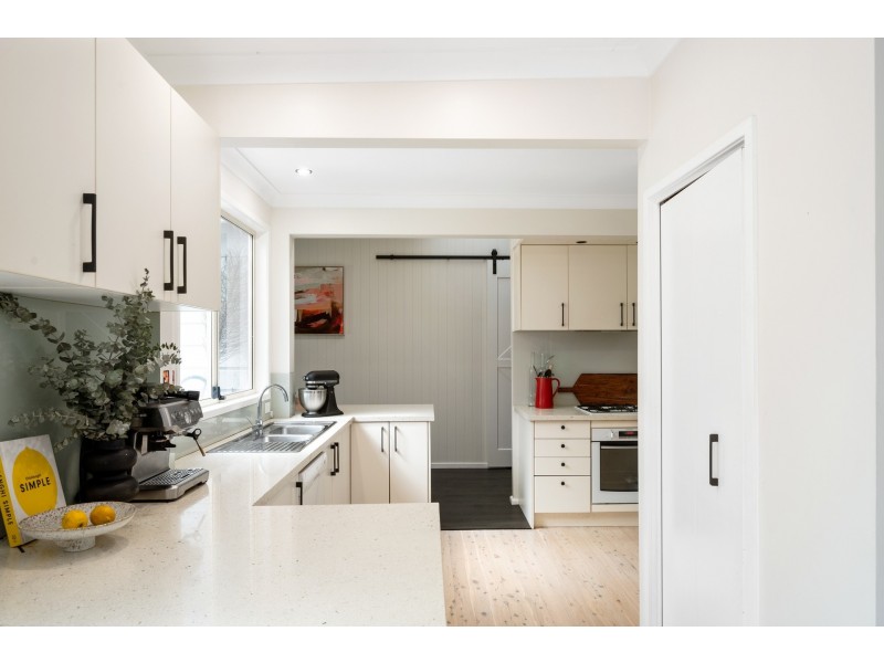 12 Catalina Crescent, Avalon Beach NSW 2107