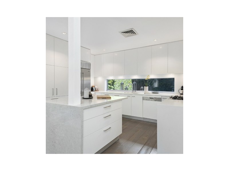 4/74-76 Avalon Parade, Avalon Beach NSW 2107