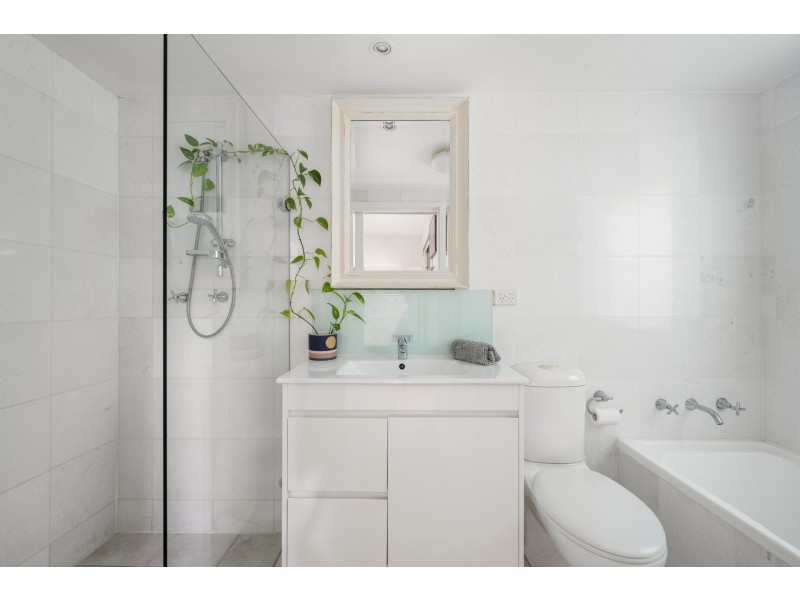 23/17-19 Old Barrenjoey Road, Avalon Beach NSW 2107