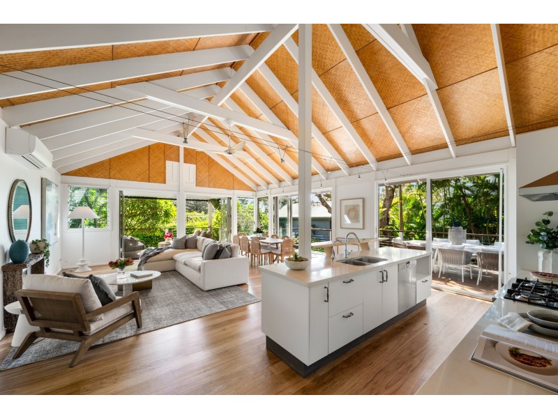 15 Harley Road, Avalon Beach NSW 2107