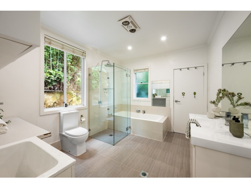 252 Hudson Parade, Avalon Beach NSW 2107