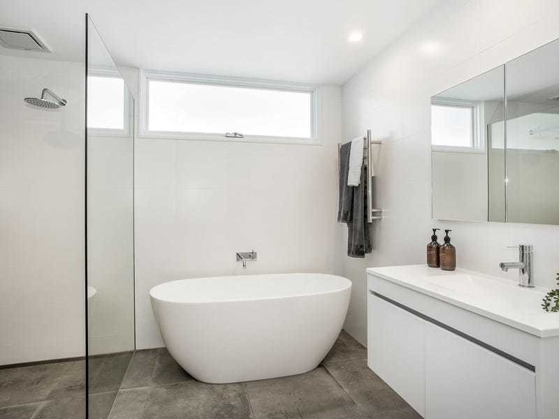 24 Albert Road, Avalon Beach NSW 2107