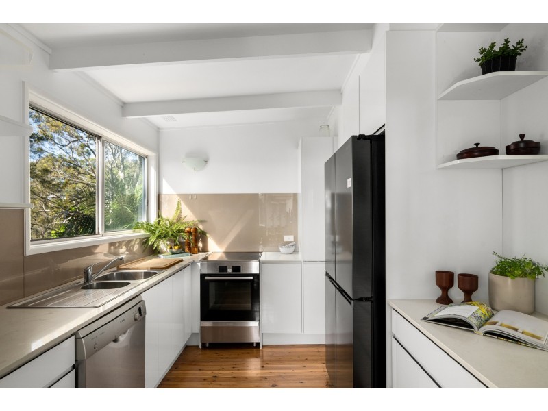 86 Riviera Avenue, Avalon Beach NSW 2107