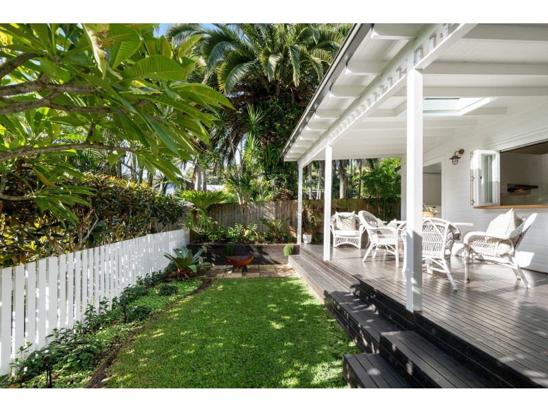 15a Whale Beach Road, Avalon Beach NSW 2107