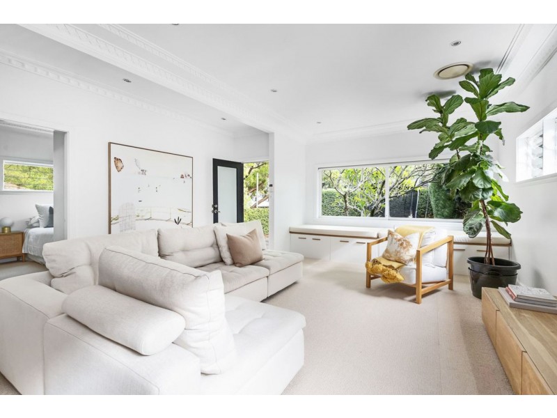 29 Whale Beach Road, Avalon Beach NSW 2107