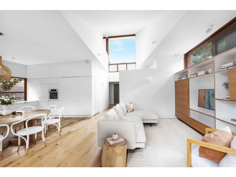 29 Whale Beach Road, Avalon Beach NSW 2107