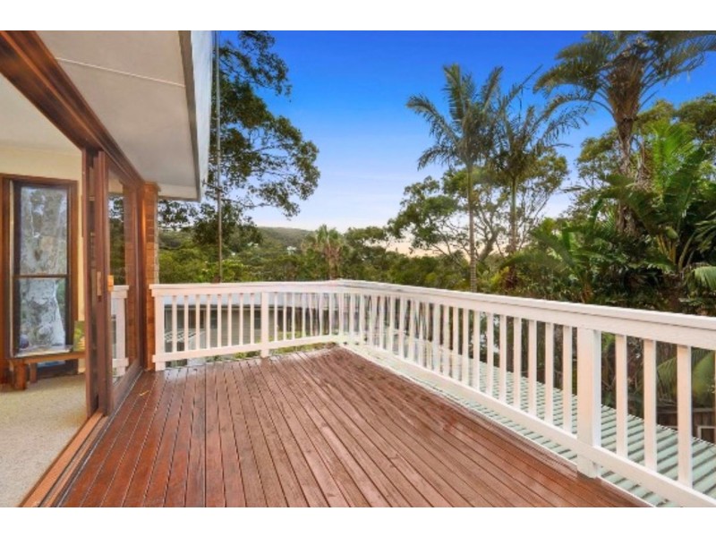 Upper 1 Neweena Place, Avalon Beach NSW 2107