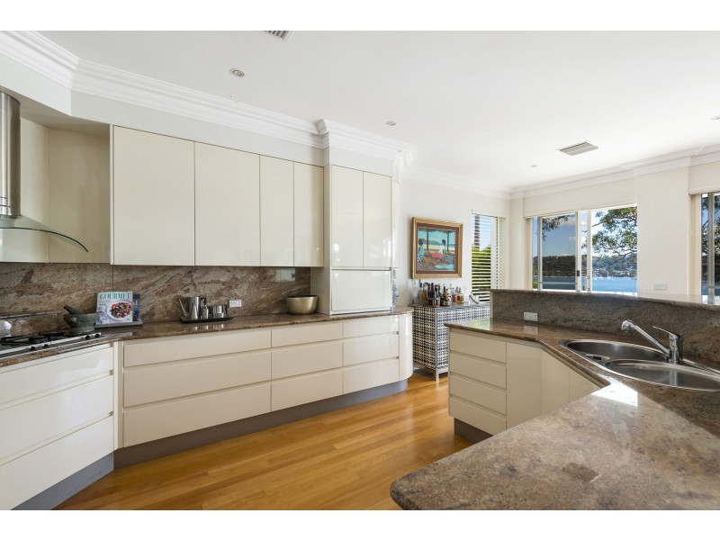 208 Hudson Parade, Clareville NSW 2107