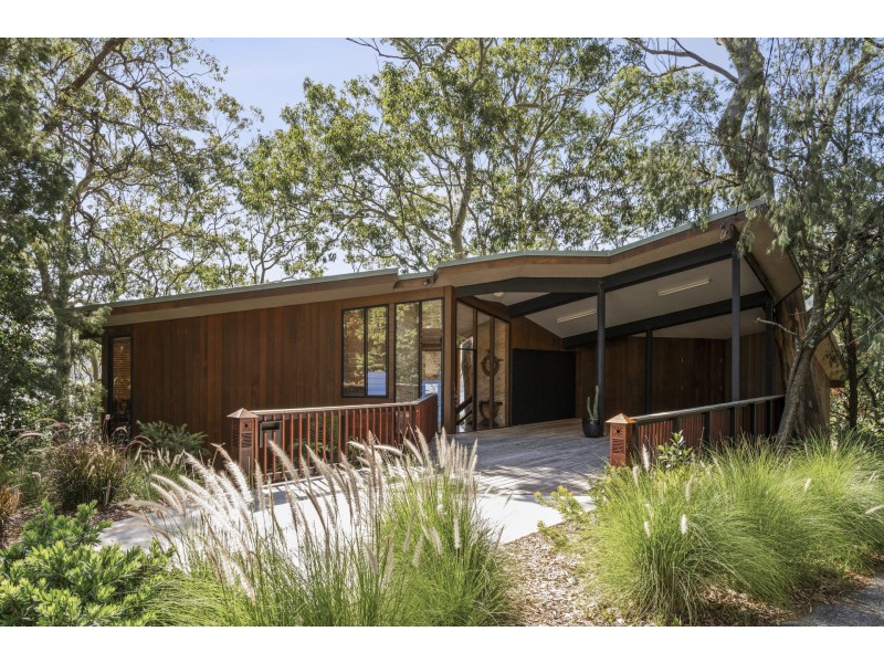 12 Capri Close, Avalon Beach NSW 2107