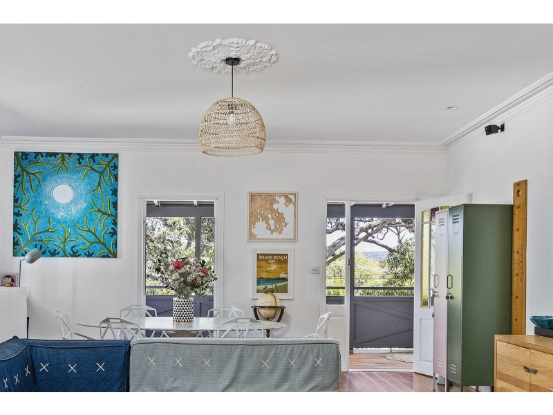 11 Alexander Road, Avalon Beach NSW 2107