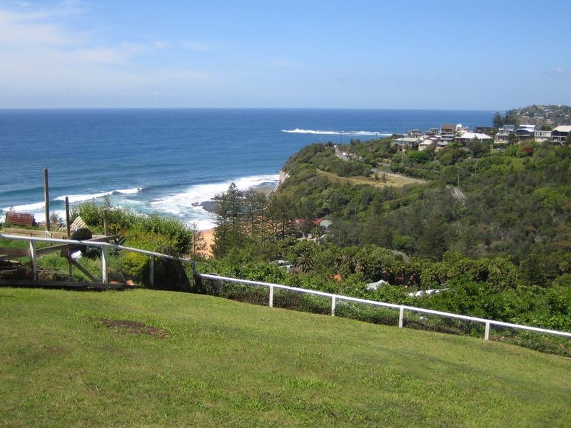 13 Plateau Road, Bilgola NSW 2107