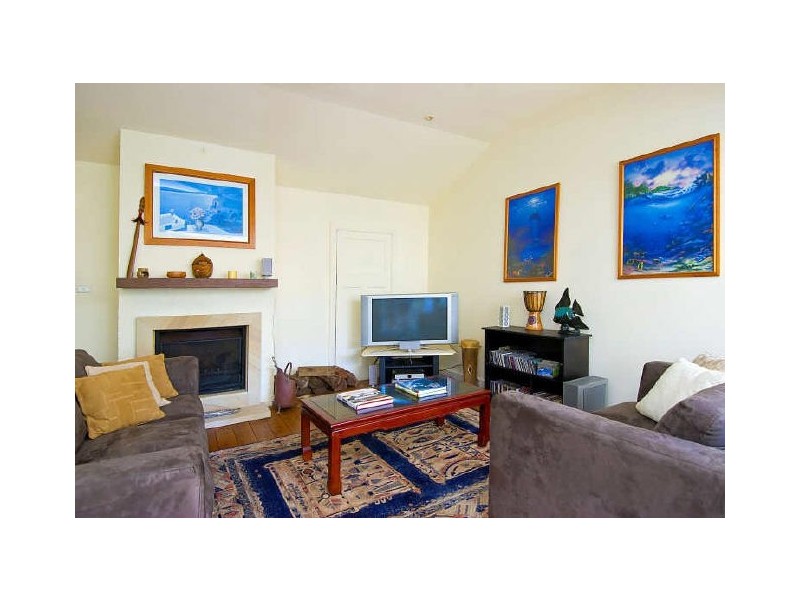 2 Coolawin Road, Avalon Beach NSW 2107