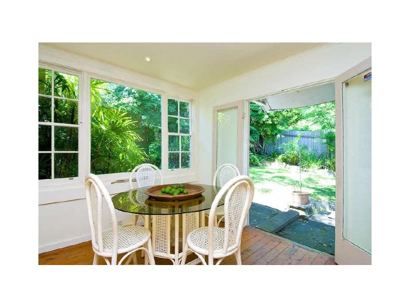 2 Coolawin Road, Avalon Beach NSW 2107