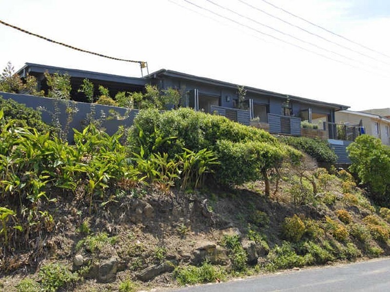 17A The Serpentine, Bilgola NSW 2107