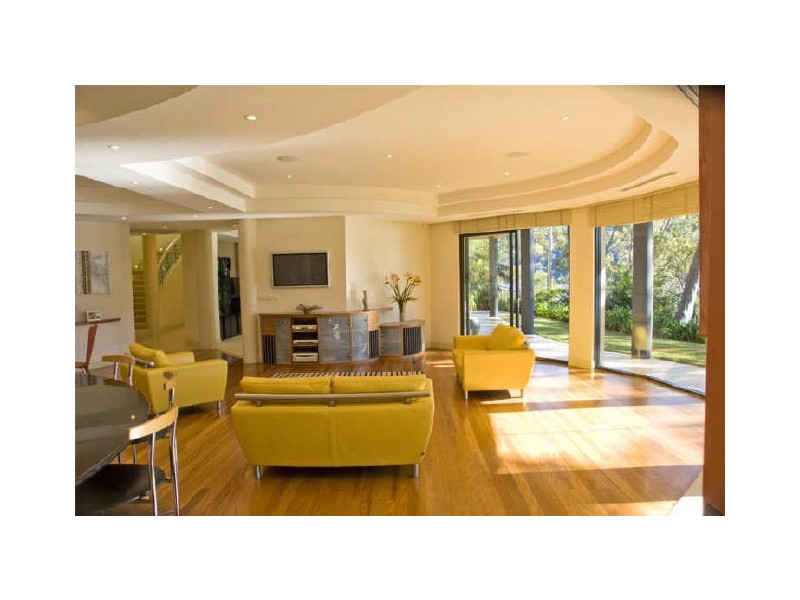 3 McCarrs Creek Road, Church Point NSW 2105