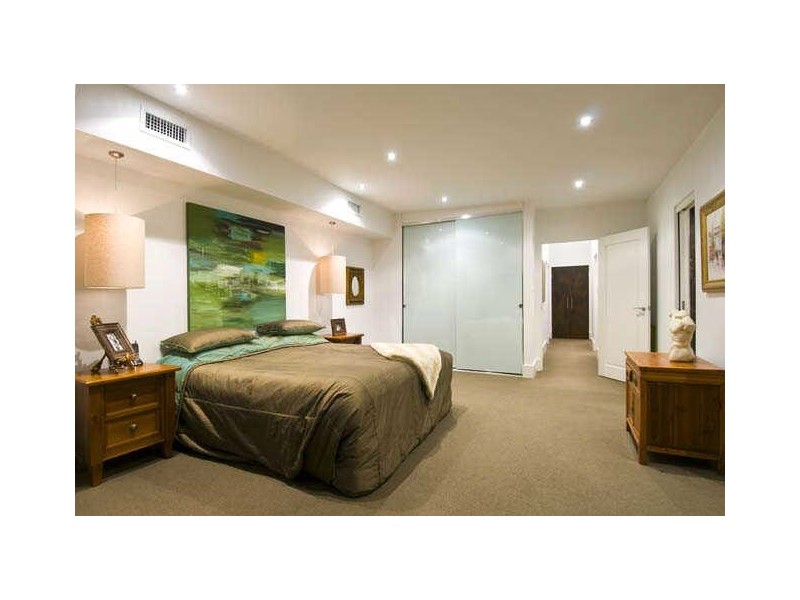 28 York Terrace, Bilgola NSW 2107