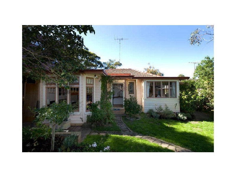 18 Elaine Avenue, Avalon NSW 2107