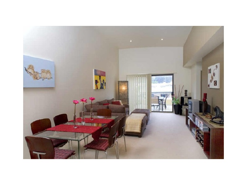 24/17-19 Old Barrenjoey Road, Avalon NSW 2107