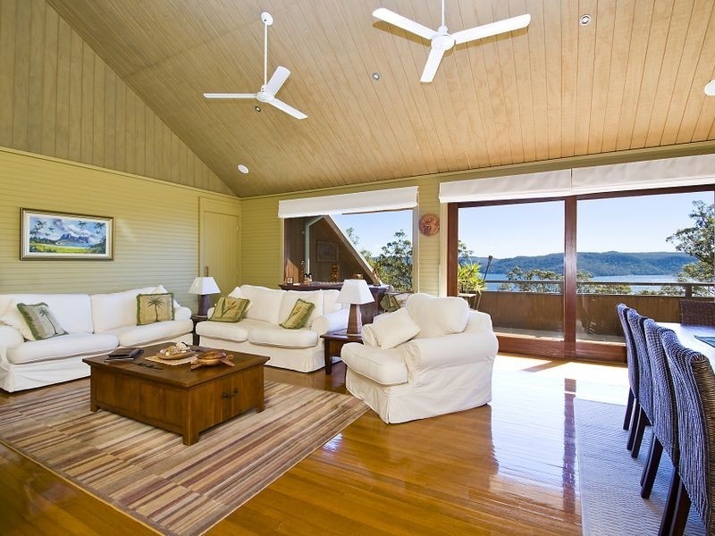 67 Hilltop Road, Clareville NSW 2107