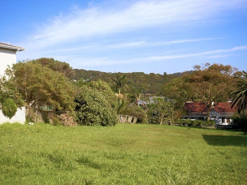 11 Surfside Avenue, Avalon NSW 2107