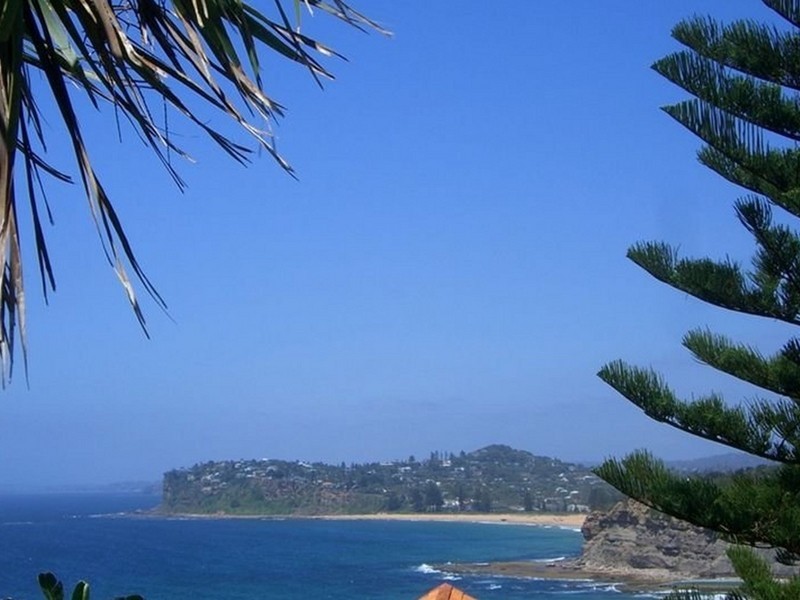 39 The Serpentine, Bilgola NSW 2107