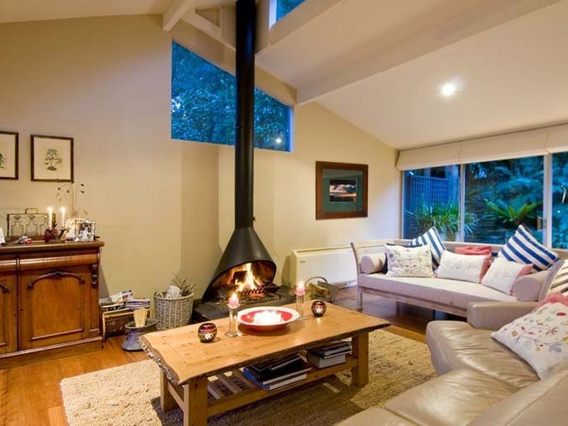 15 Georgia Lee Place, Clareville NSW 2107