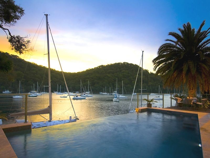 32 McCarrs Creek Road, Church Point NSW 2105