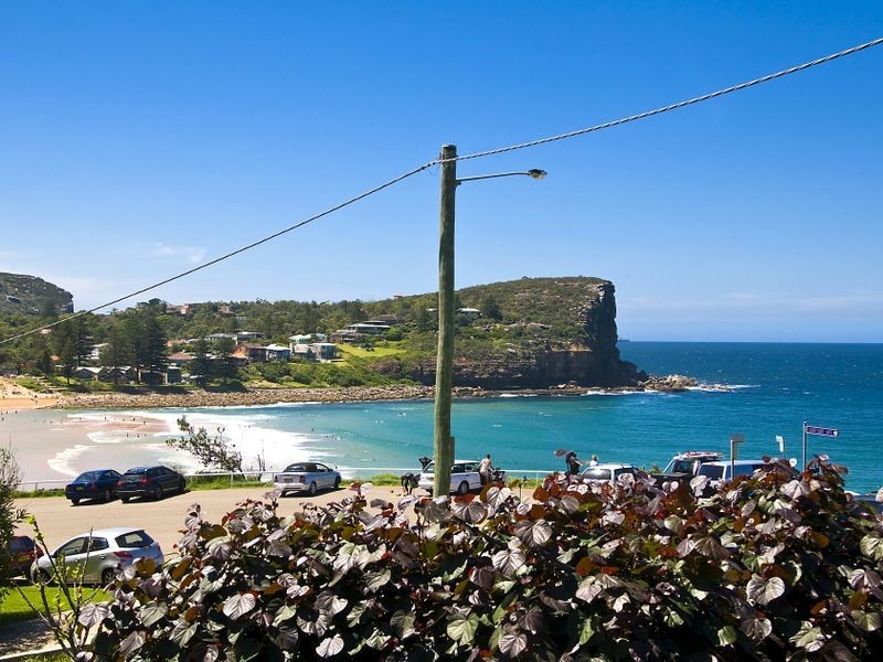 10 Surfside Av, Avalon NSW 2107