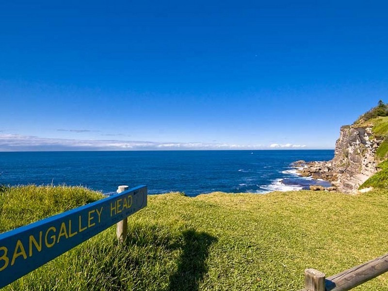 4 Watkins Road, Avalon NSW 2107