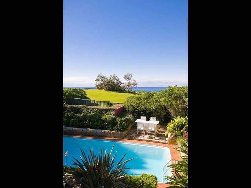 4 Watkins Road, Avalon NSW 2107
